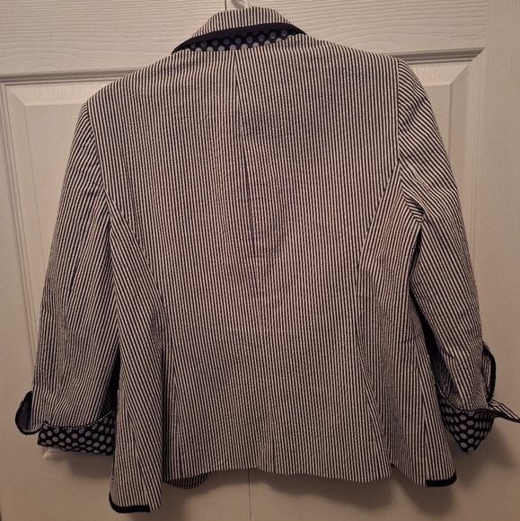 Jones New York Signature Black and White Pinstripe Blazer - Picture 5 of 7